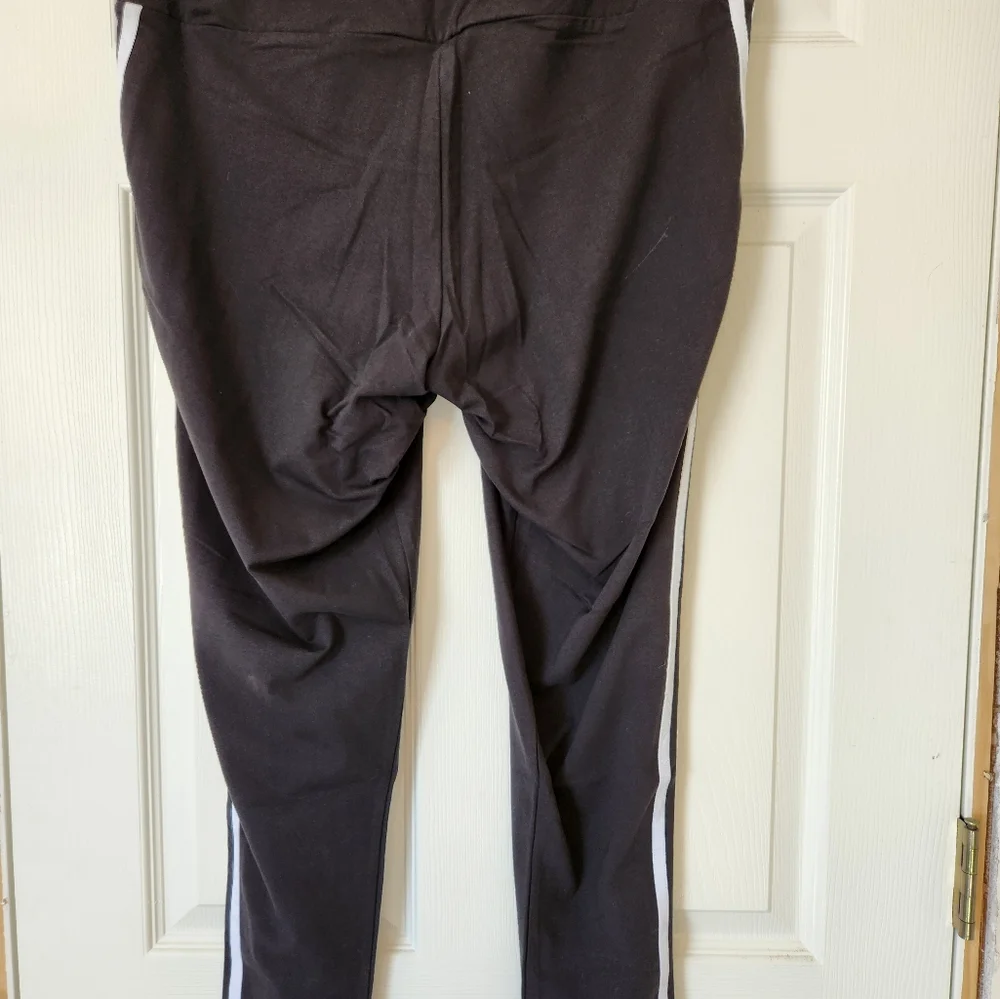 ADIDAS NWT TIGHTS -Size 2X Black with 3 White Stripes on side! - Picture 4 of 5